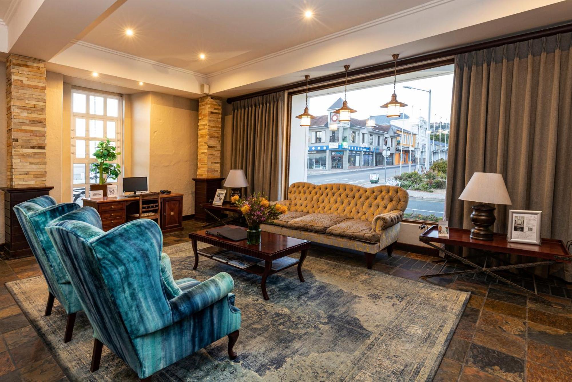 Protea Hotel By Marriott Mossel Bay Exteriör bild
