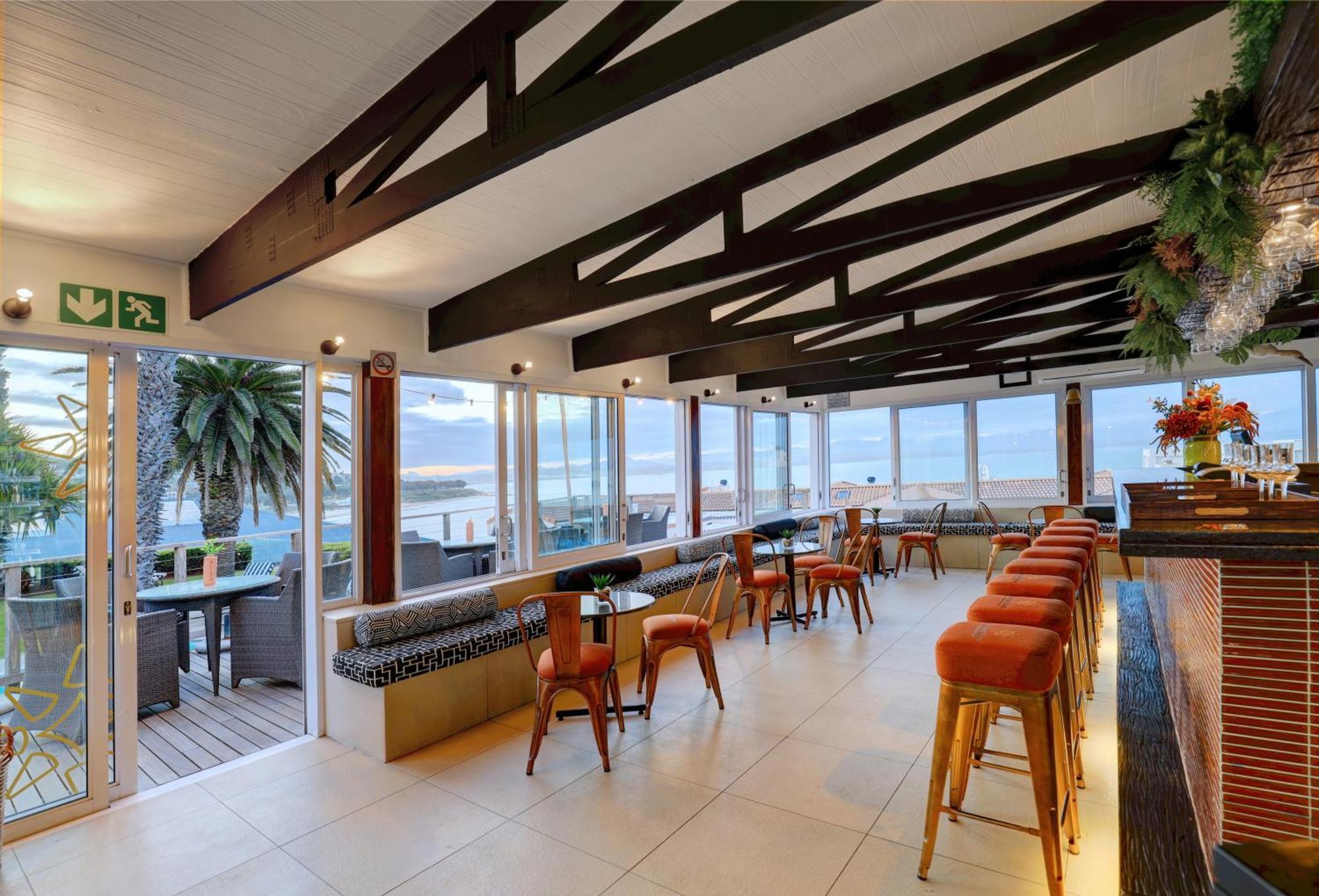 Protea Hotel By Marriott Mossel Bay Exteriör bild