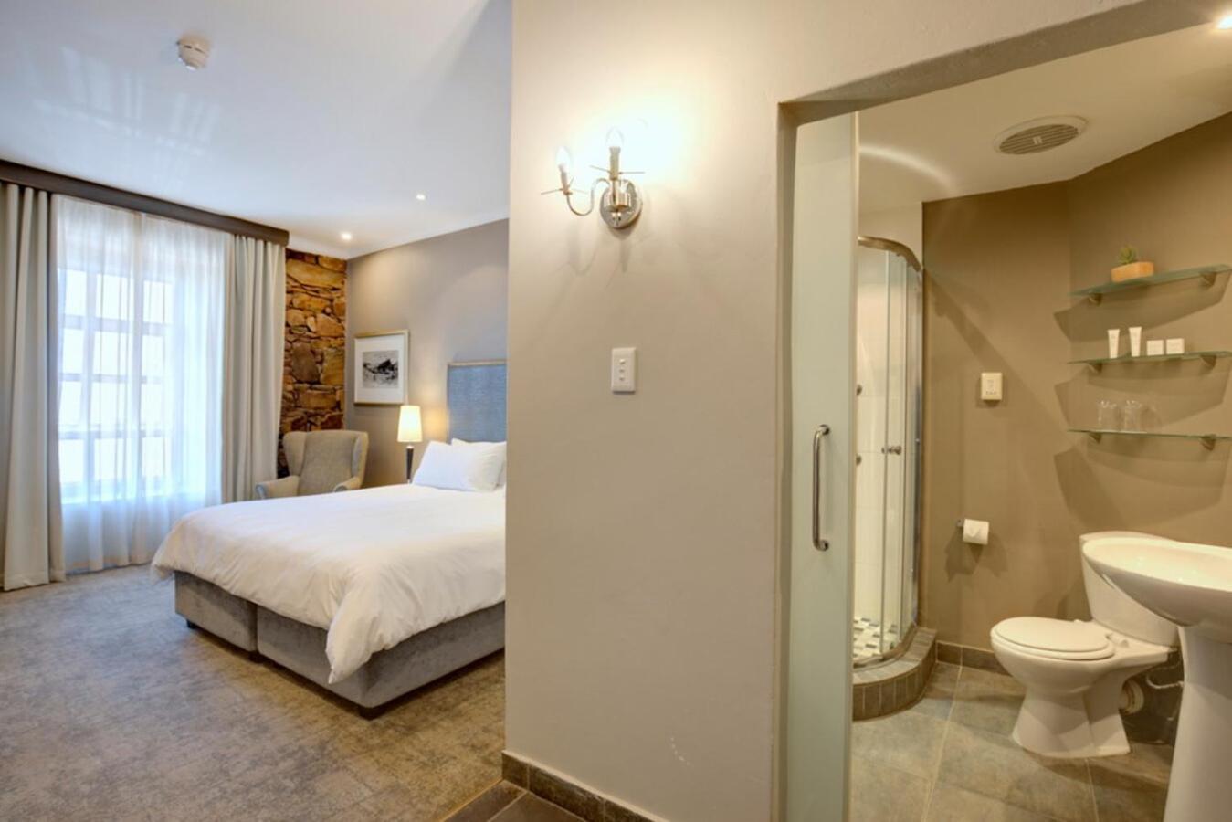 Protea Hotel By Marriott Mossel Bay Exteriör bild