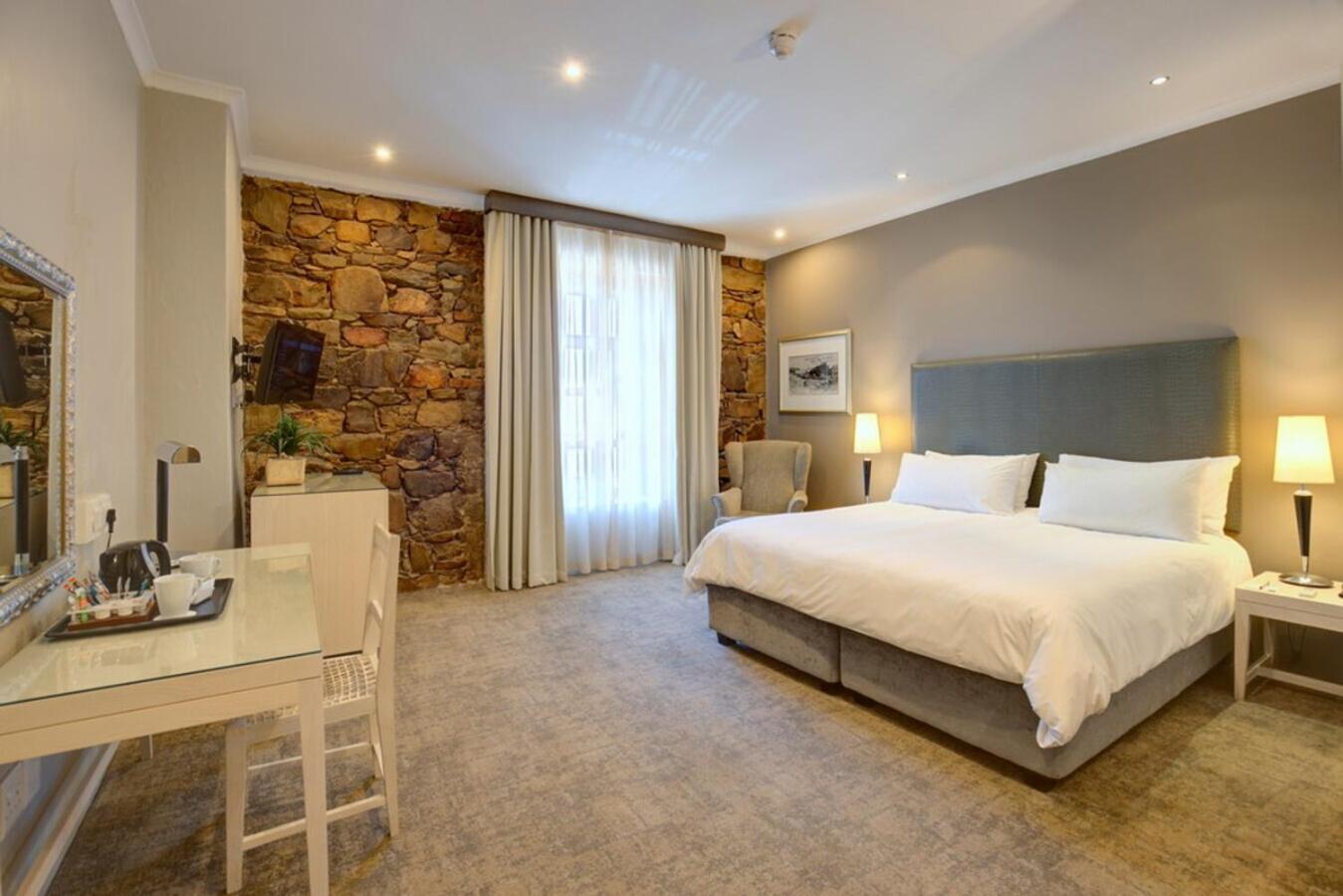 Protea Hotel By Marriott Mossel Bay Exteriör bild